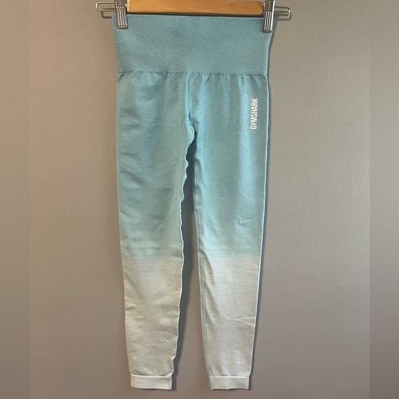 Gymshark Adapt Ombre Seamless Leggings in Light Blue. Size X-Small - Picture 1 of 4